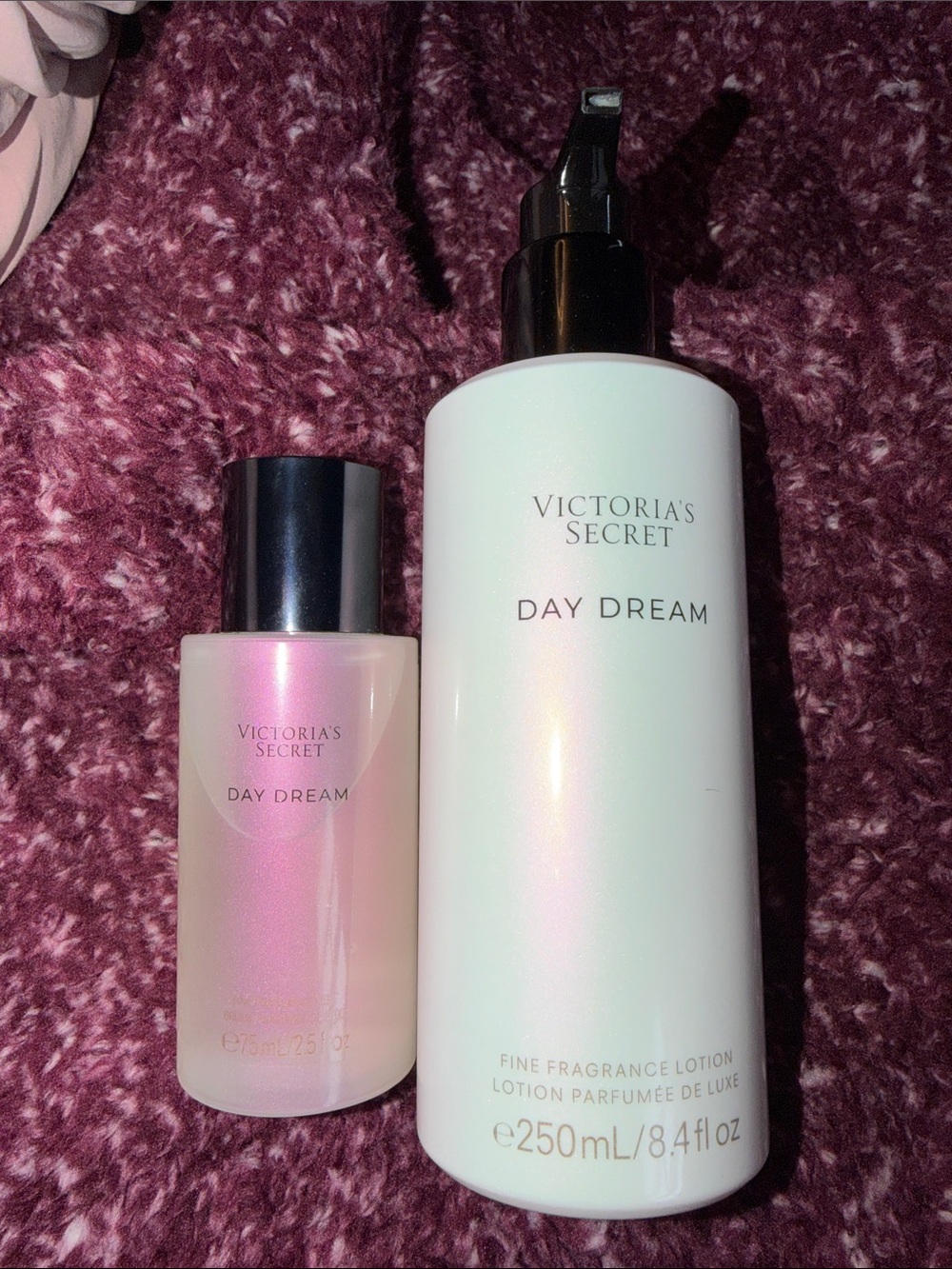 NEW- Victoria's Secret Day Dream Lotion & Mist Light floral, fruity, fresh, airy